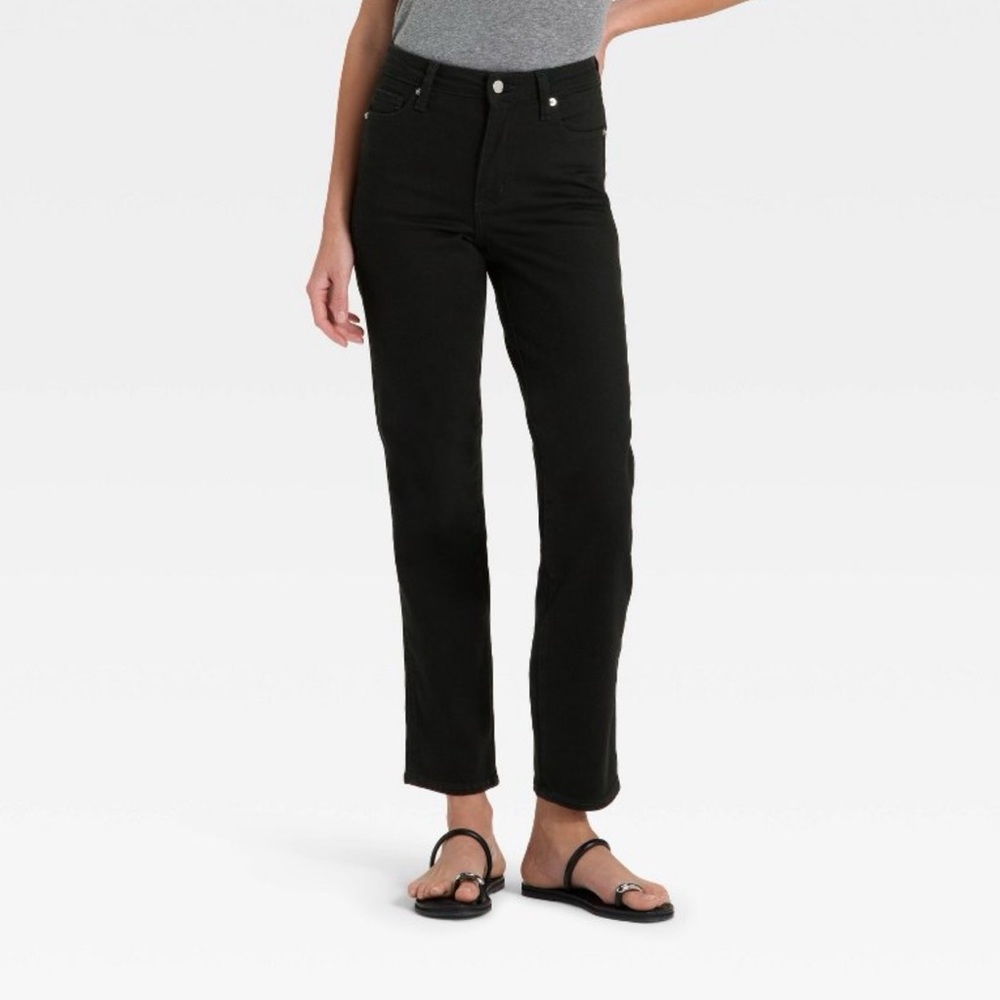 Universal Thread Black High Rise Slim Straight Jeans